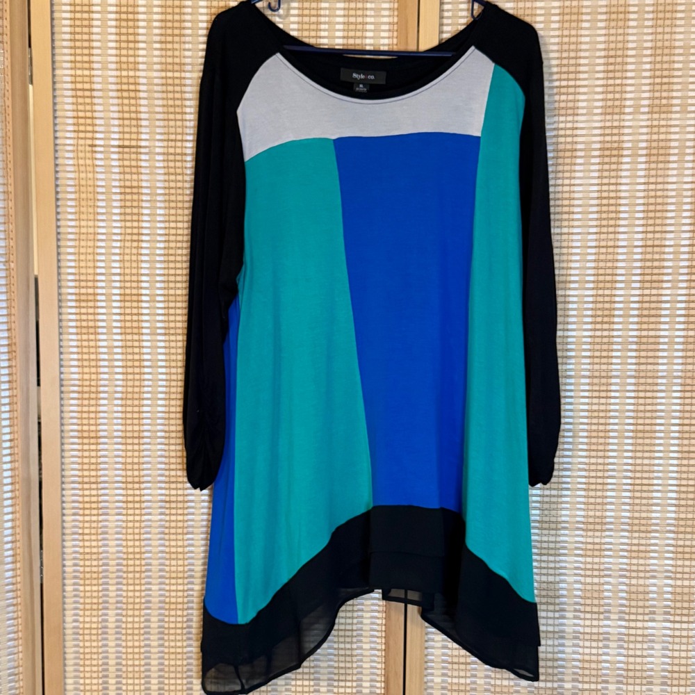 Style & Co Womens XL Colorblock Sharkbite Hem Tunic Top Blue Teal Black Y2K Chic